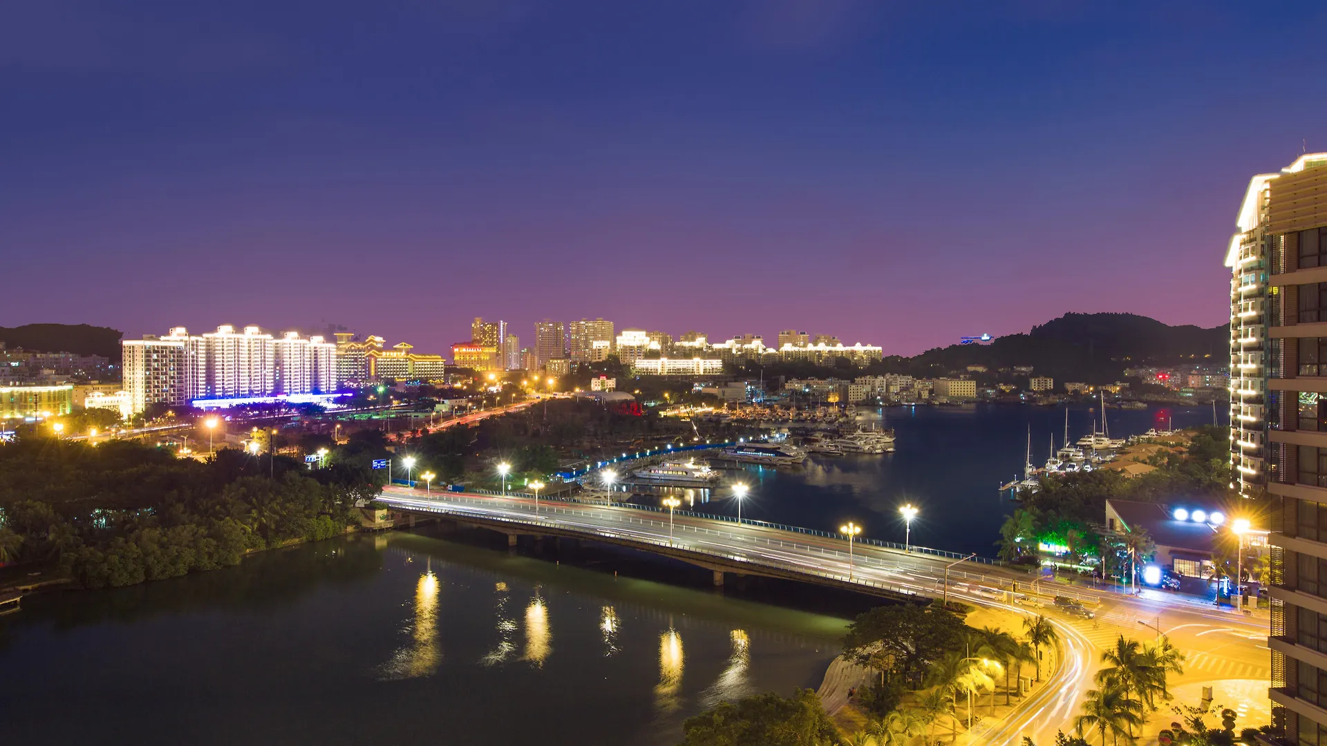 Resort Crowne Plaza Sanya City Center By Ihg