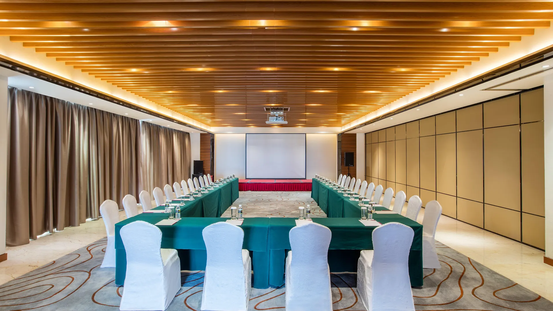 Crowne Plaza Sanya City Center By Ihg China